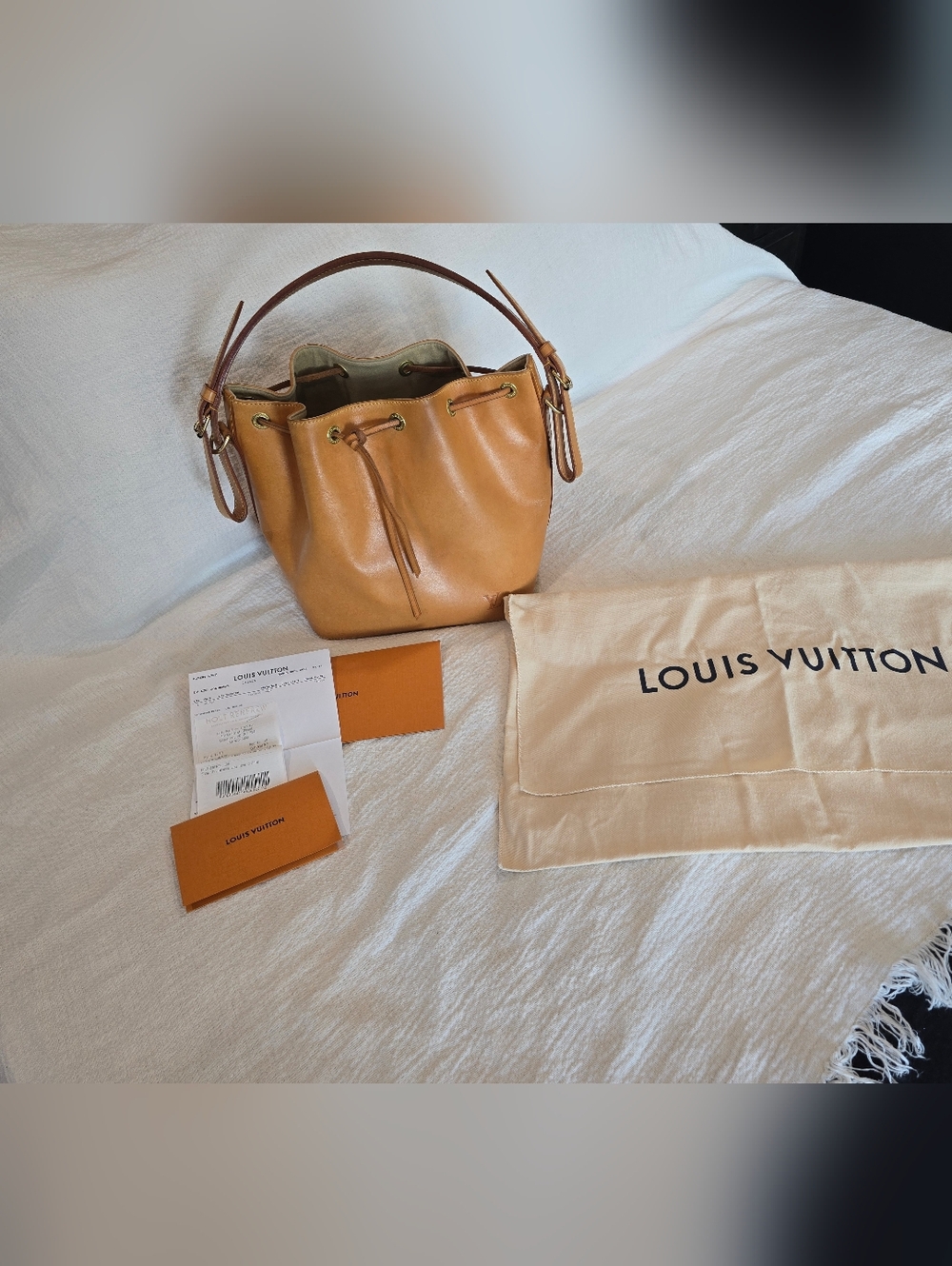 Louis - Picture 3 of 17